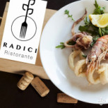 Radici Comida