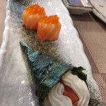 Emy Sushi inside