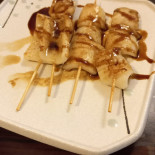 Emy Sushi food