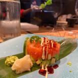 Opera Sushi Comida