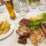 Tre Pini Comida