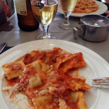 Aquila D'oro Comida