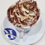 Della Villa Cafe Comida