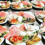 Puntokebabpizza Nourriture