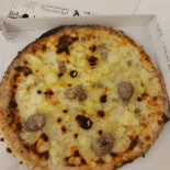 Il Pizzangolo Pontecagnano Faiano Di D'ambrosio Francesco food