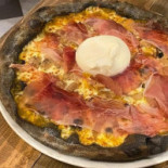 Pizzeria Pavajon food