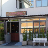 Little Italy Cucina Italiana outside