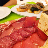 Locanda Del Tartufo inside