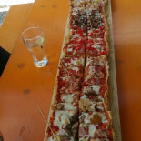 Le Castegnare food