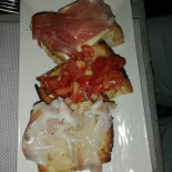 Mo Mo Pizzeria Osteria Nourriture
