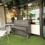 Vanita Cafe