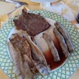 Maneggio E Lo Sperone Nourriture