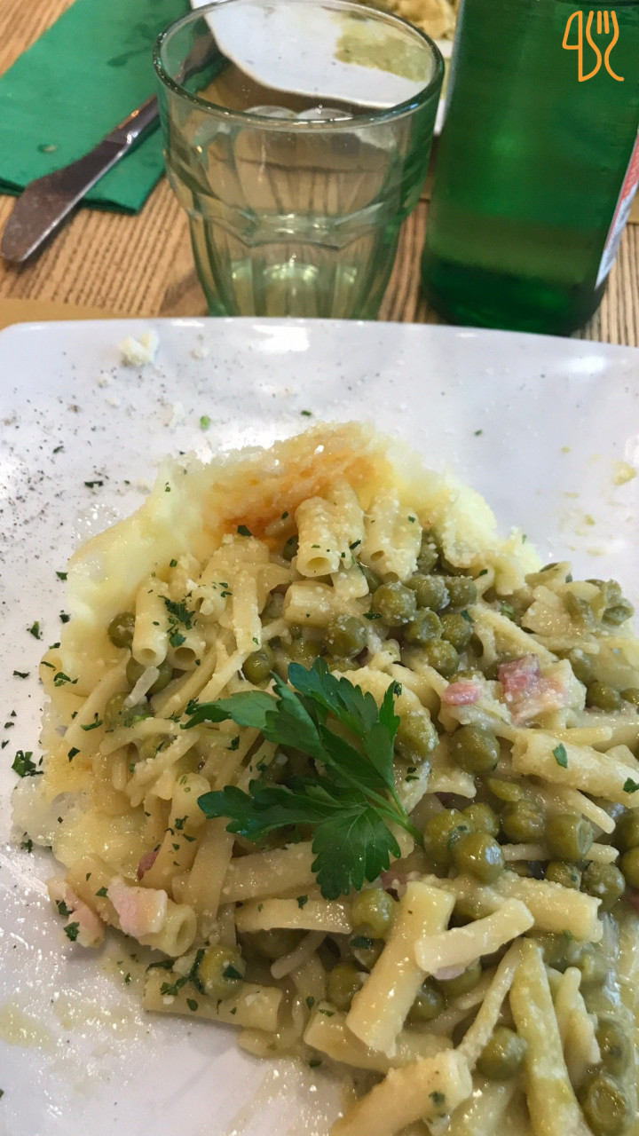 Mozzarella E Basilico Innen