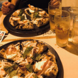 Esperia Pizzeria Nourriture