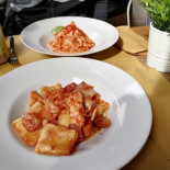 Malpighi Comida