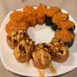 Yoi Sushi food