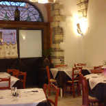 Trattoria Pizzeria Pazza Idea À l'intérieur