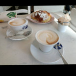 Bonheur Cafe food