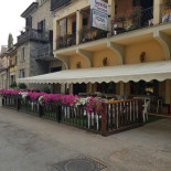 Ristorante Bar Taverna Del Cacciatore Exterior