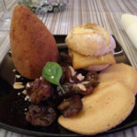 Aetneus Caffe food