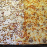 Pizzeria La Primizia food