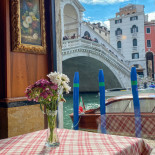 Riva Rialto Dentro