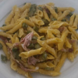 Ustari Di 2 Canton food
