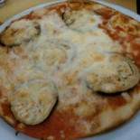 La Pizzicosa Food