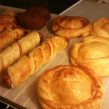 Le Pizzecate food