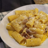 Lo Chalet food