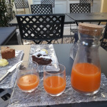 A'ida E Le Viole Nourriture