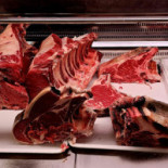 Bisteccardente Comida