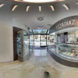 Piazza Diaz 7