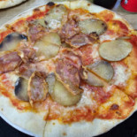 Pizzeria 2 Buone Ragioni Comida