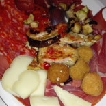 La Sorgente 2 Nourriture