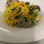 La Rosa Gialla food