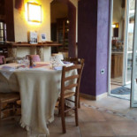 Agriturismo La Rossa food