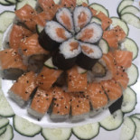 Imo Sushi inside