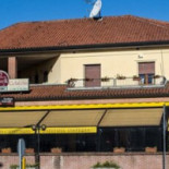 Nuovo Café Ravelli outside
