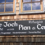 Bullelejochhutte Comida