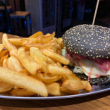 Su E Giò Food Drink Pub food