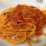 Pizzeria Caravelle food