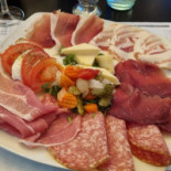 Pizzeria I Cavalieri food