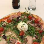 Pizzeria Da Mauro food