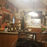 Pizzeria Far West food