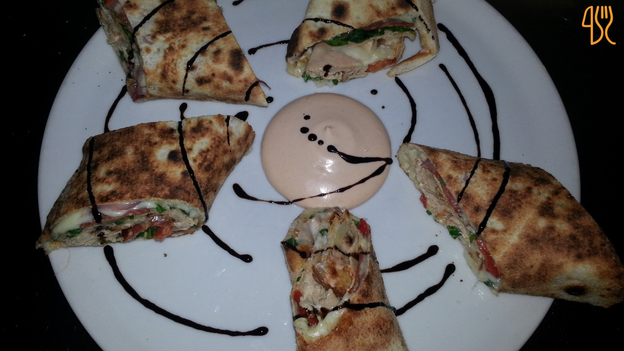 Riki Pizzeria Comida