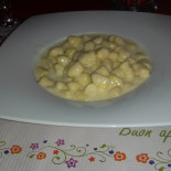 Caballarium Nourriture