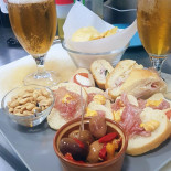 Le Duesse Comida
