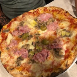La Tana Del Lupo food