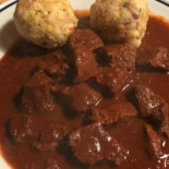 Tschurtsch Keller food